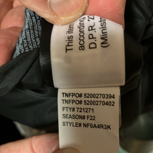 North Face Woman’s Triple C Parka Hooded Jacket - Picture 9 of 9